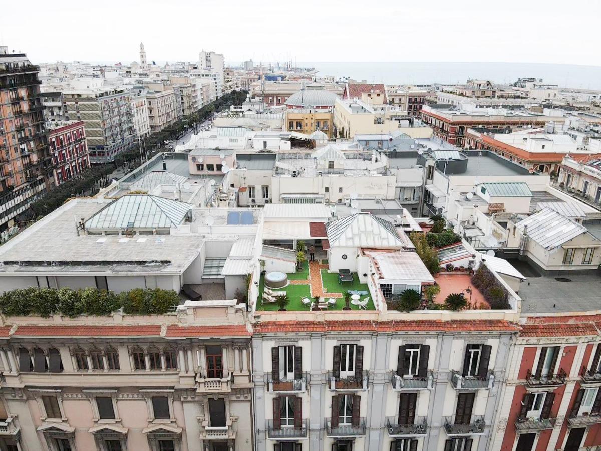 Apulialux Private 100Mq Rooftop Oasis W Jacuzzi Apartment Bari Exterior photo