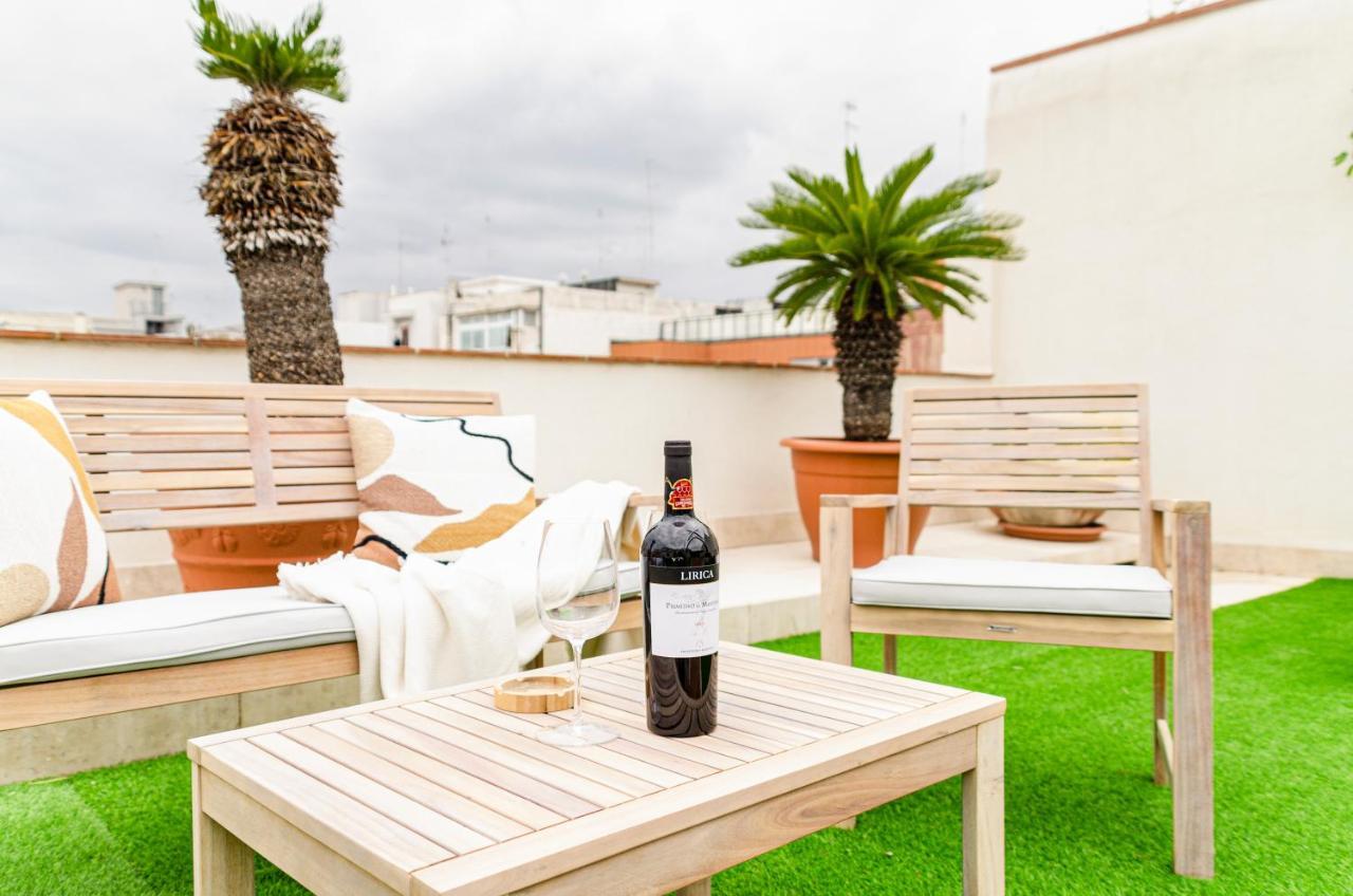 Apulialux Private 100Mq Rooftop Oasis W Jacuzzi Apartment Bari Exterior photo